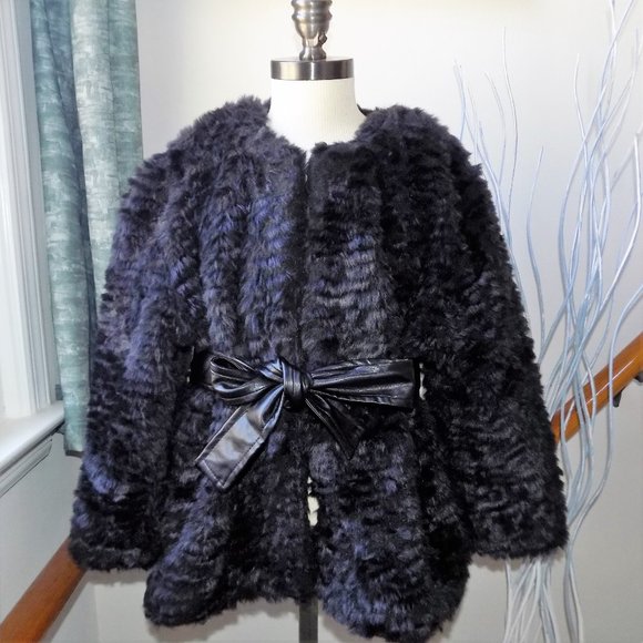 Black Full Faux Fur Ladies Jacket Coat Size Medium - Picture 5 of 5